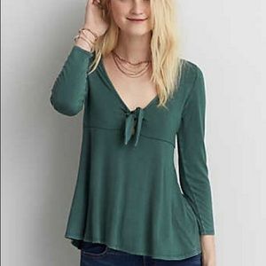 American Eagle Green 3/4 Sleeve Soft & Sexy blouse